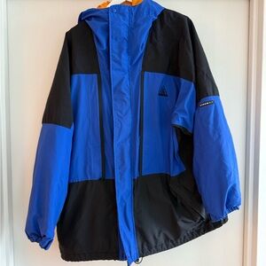 *RARE* *VINTAGE* Nike ACG Blue and Black Hooded Jacket